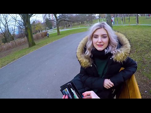 ❤️ Už pinigus nuryja karštą nepažįstamojo spermą - blowjob in the park by Eva Elfie ❤❌ Dulkinimasis prie mūsų ❌️
